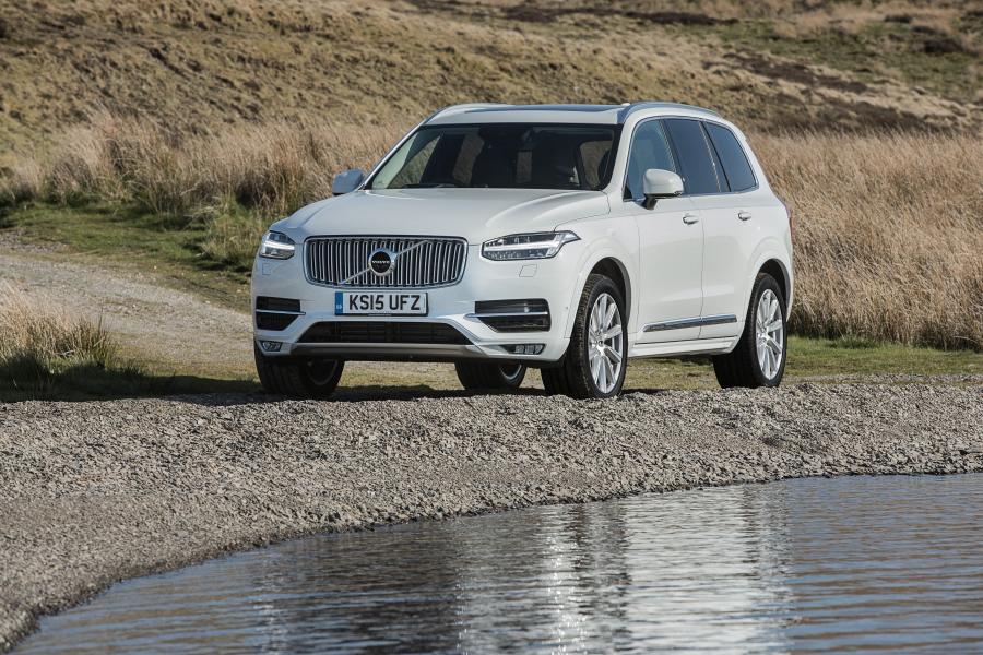  Volvo XC90 D5 Inscription 2015 года  (UK) (фото 7 из 30)